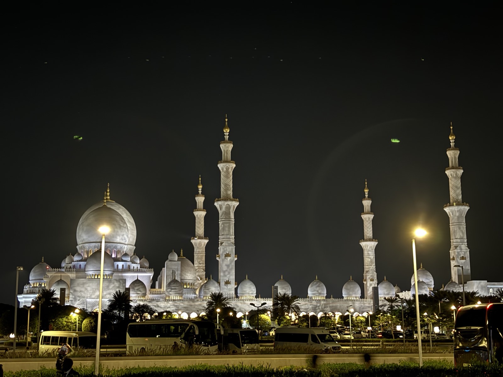 夜のグランドモスク